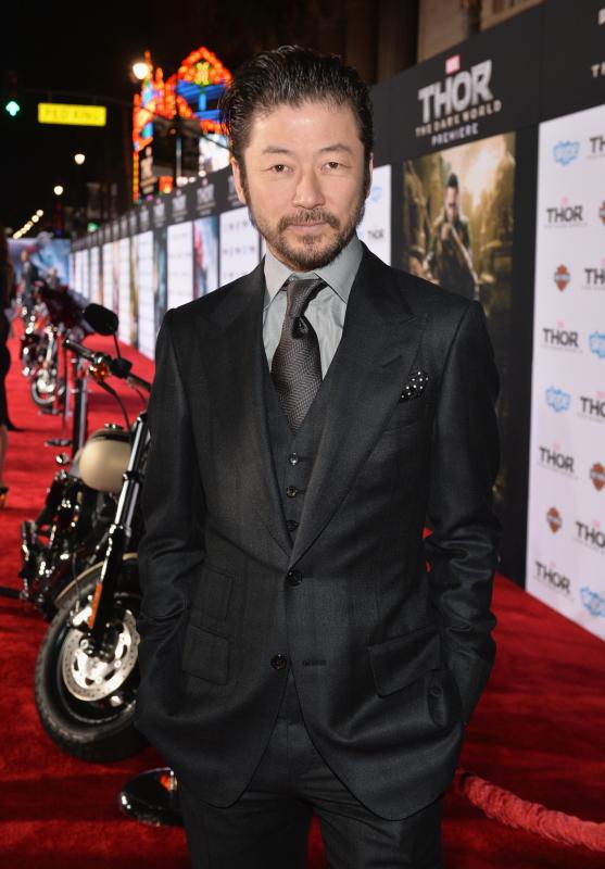 Akira Emoto