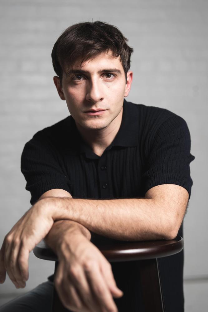 Andrés H Cáceres-Solari