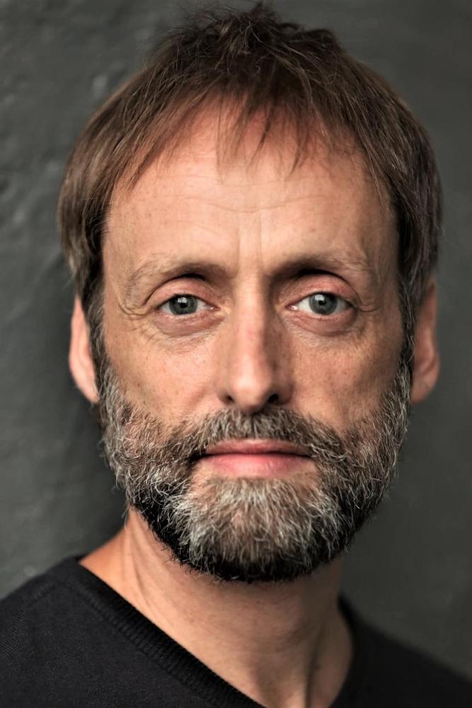Daniel Knight