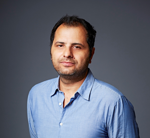 Dennis Önder
