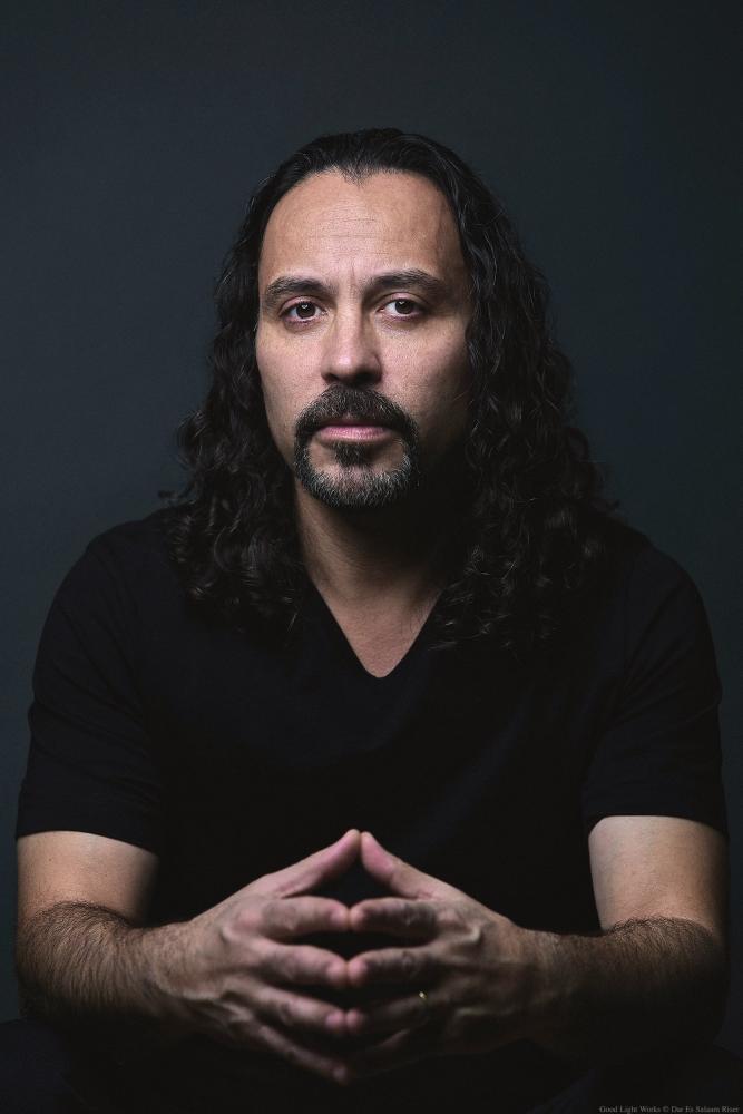 Eric Avilés
