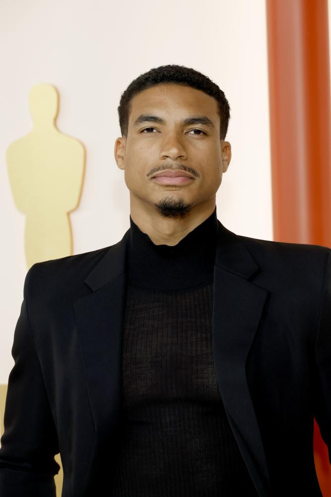 Greg Tarzan Davis