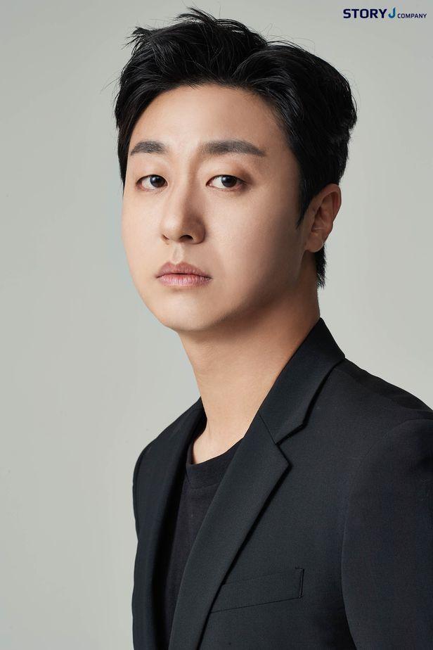Lee You-Jin