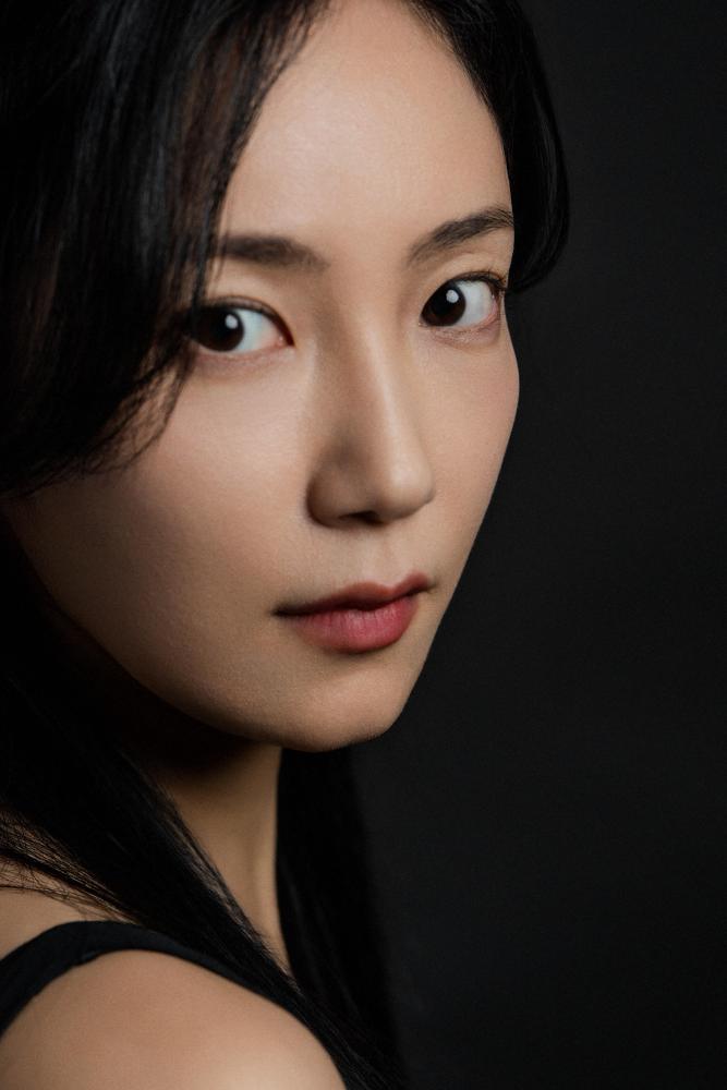 Liz Cha