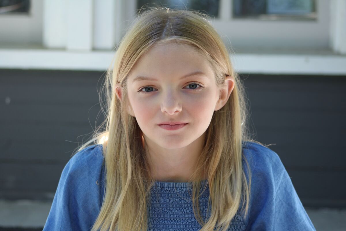 Lucy Holt