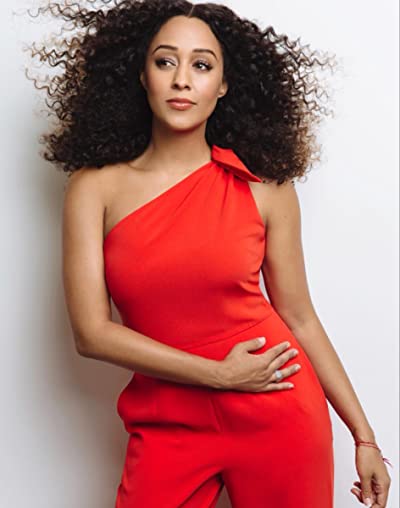 Tia Mowry-Hardrict