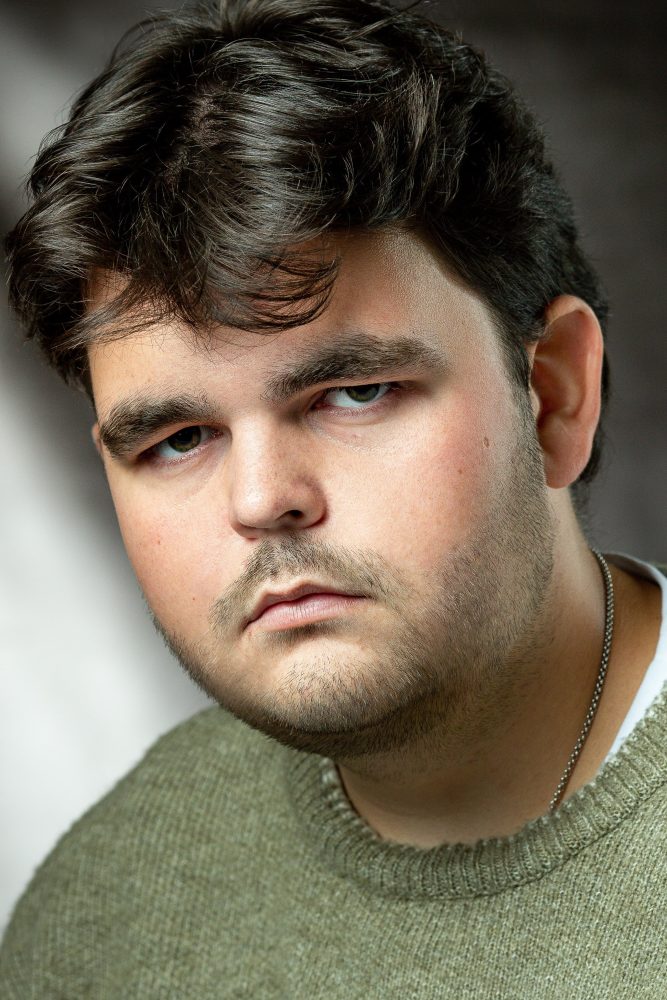 Luke Ayres